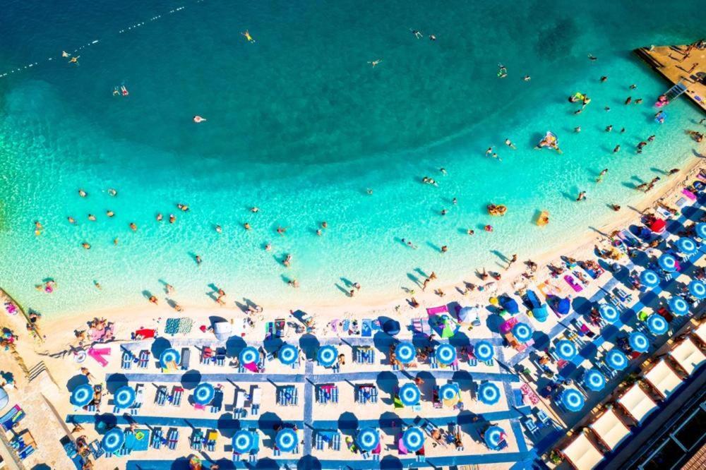 Sea House Shade, Pool & Jacuzzi - Privilege Point Camping & Villas Selce Bagian luar foto