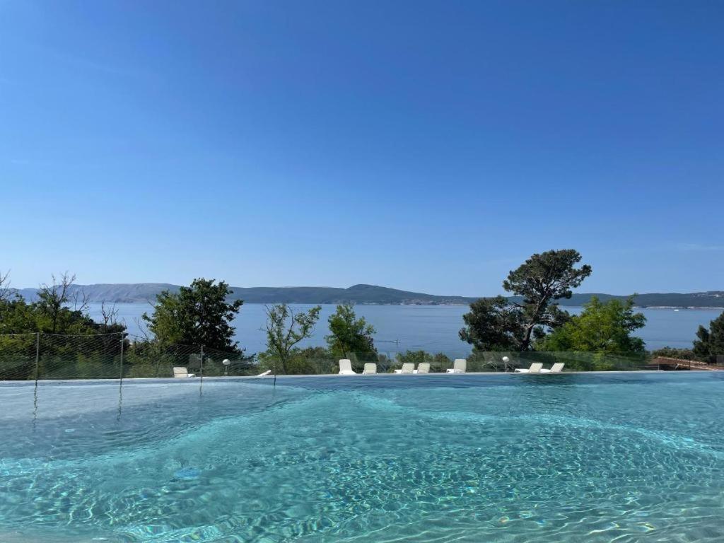 Sea House Shade, Pool & Jacuzzi - Privilege Point Camping & Villas Selce Bagian luar foto