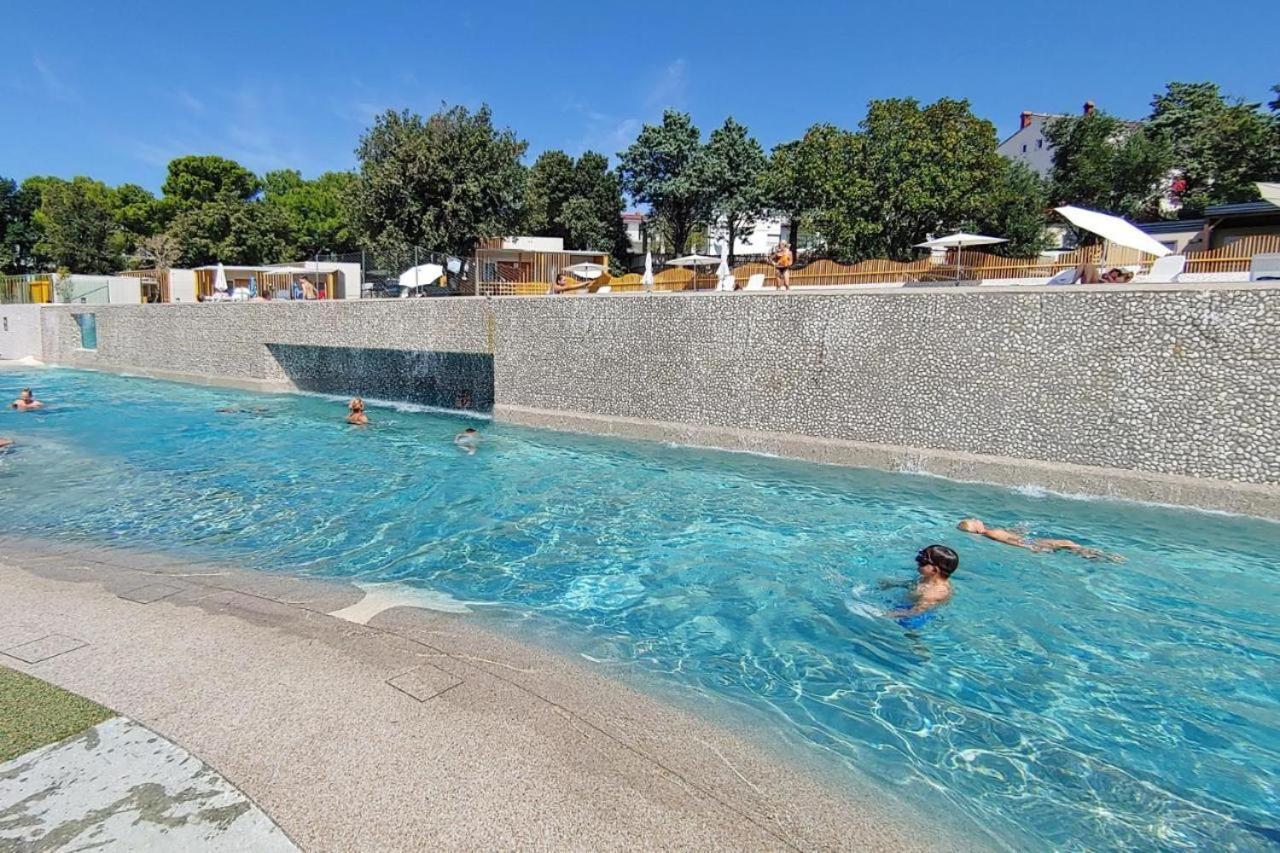 Sea House Shade, Pool & Jacuzzi - Privilege Point Camping & Villas Selce Bagian luar foto